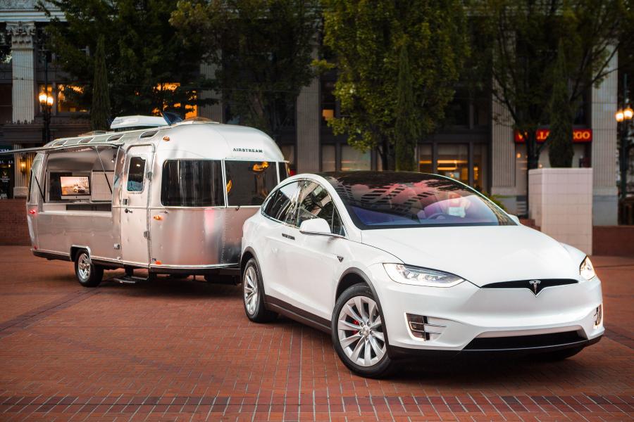  Tesla Model X P90D 2015 года  (NA) (фото 23 из 25)